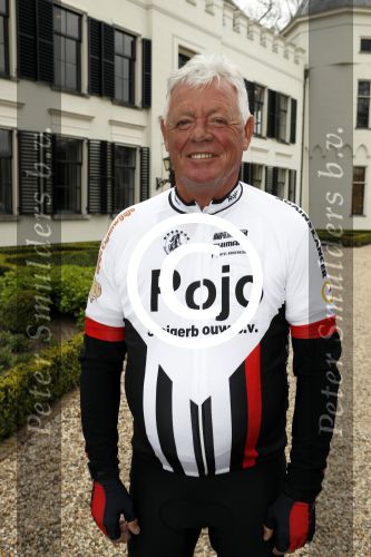 Nijkerk 14 april 2017
Presentatie sterren wielrennersteam  van jeroen Mantel. Johnny Rep