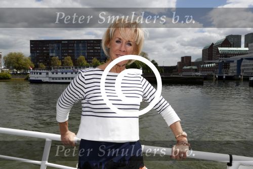 Rotterdam 9 mei 2017
Presentatie cd Joke Bruijs op een boot in Rotterdam.