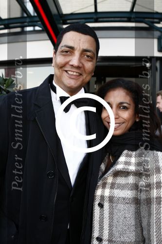 Zaandam 7 december 2008
Premiere op hoop van zegen. Jorgen Raymann met vrouw