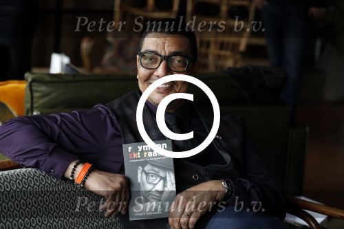 Amsterdam 21 april 2017
Presentatie boek Jurgen raymann in aanwezigheid van zijn dochters en zijn vrouw.