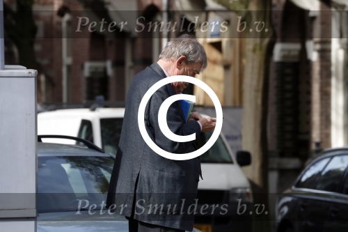 Amsterdam 5 april 2017 
Oud heineken directeur Karel Vuursteen op straat in amsterdam