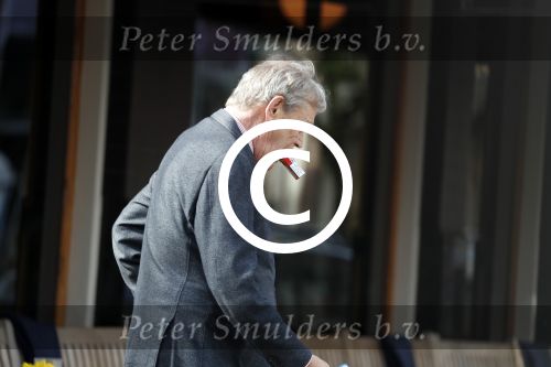 Amsterdam 5 april 2017 
Oud heineken directeur Karel Vuursteen op straat in amsterdam