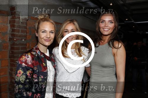 Amsterdam 13 april 2017
Presentatie nieuwe Wendy van Wendy v Dijk met daarin heel veel foto s gemaakt door Kim Feenstra.