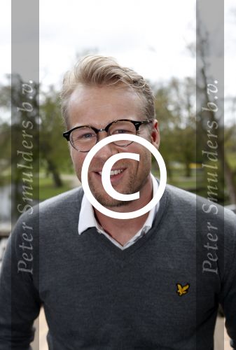 Amsterdam 13 april 2017 
Castpresentatie Huisvrouwen Bestaan Niet in vondel CS in het vondelpark. Leo Alkemade