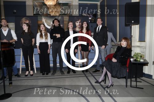 Amsterdam 19 april 2017
Liesbeth List en RenÃ©e van Wegberg bij een persmoment voor de nieuwe musical Liesbeth in Carre door Hans Cornelisse