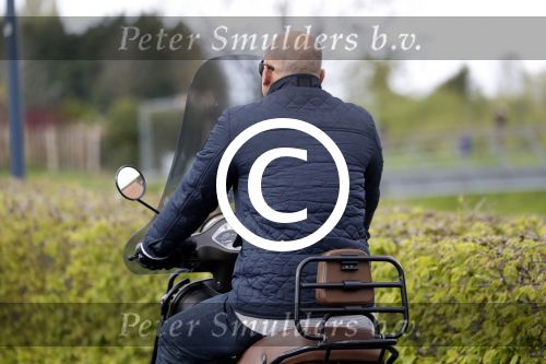 Hoorn 22 april 2017
Makan garmani de inmiddels ex vriend van Esther ( Vriendin Peter R de Vries) op zijn scooter