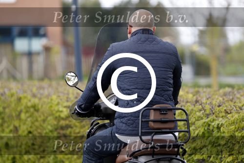 Hoorn 22 april 2017
Makan garmani de inmiddels ex vriend van Esther ( Vriendin Peter R de Vries) op zijn scooter