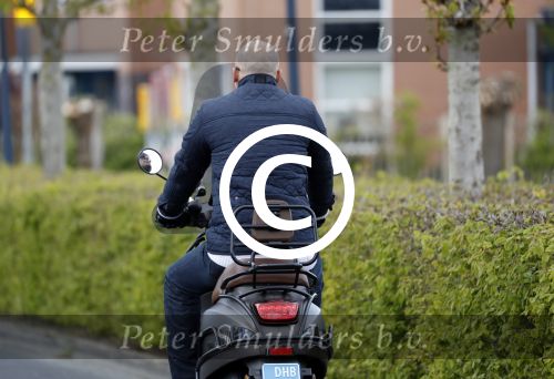 Hoorn 22 april 2017
Makan garmani de inmiddels ex vriend van Esther ( Vriendin Peter R de Vries) op zijn scooter