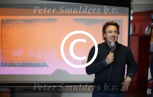 Amsterdam 6 april 2017
Presentatie jij&ik met Marco Borsato Tooske Ragaas en Boyshaker voor warchild