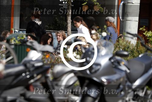 Amsterdam 7 april 2017 
Nada v Nie in amsterdam zuid met een vriendin en haar man