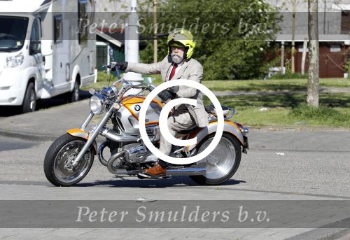 Amsterdam 8 mei 2017 
Oscar hammerstein op zijn BMW motor