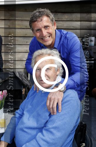 Lelystad 7 april 2017 
Uitreiking boek Christa Krommenhoek ( dochter Koos Alberts). Koos en Joke krijgen het eerste boek van haar. Pierre v dam met zijn vrouw