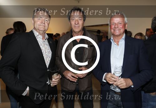 Amstelveen 13 april 2017
Opening expostie Micky Hoogendijk in het v d Togt museum door Humberto Tan. Roberto Meier Rene Boender en Rene Mioch