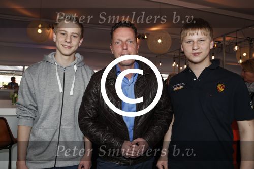 Zandvoort, 29 April 2017 Rob Geus met zijn kinderen