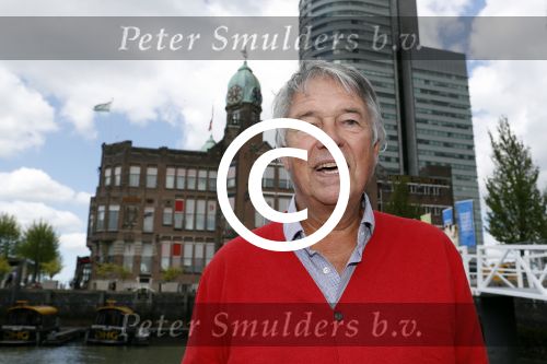 Rotterdam 9 mei 2017
Presentatie cd Joke Bruijs op een boot in Rotterdam. Ron Brandsteder