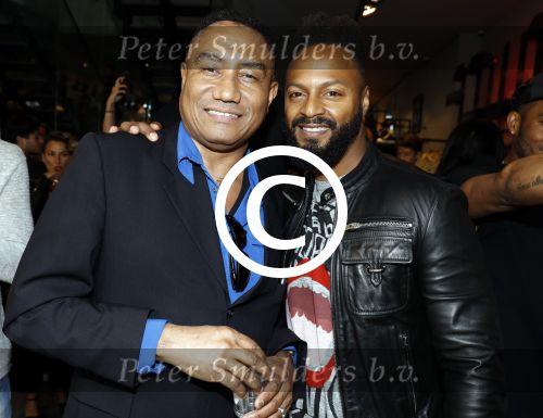 Amsterdam 12 mei 2017
Presentatie kledinglijn Sunnery James bij Four Azzuro op de pc Hooftstraat. Tony Cohen heeft samen met Sunnery collectie gemaakt. Ronny Gorre