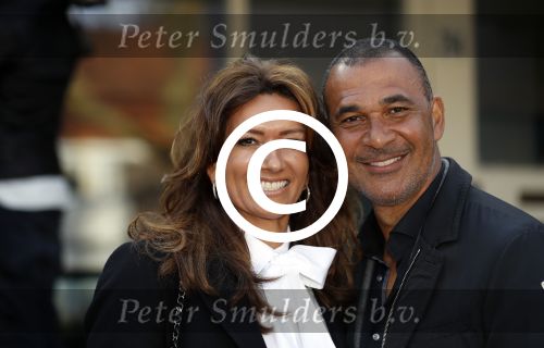 Amsterdam 6 april 2016
Gala Johnny Heitinga tbs alpe du6. Ruud Gullit met zijn vriendin Karind de Rooij
