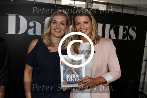 Amsterdam 9 mei 2017 
Presentatie boek Dafne Schippers en haar zus Sanne . Titel van het boek is Dafne Likes.