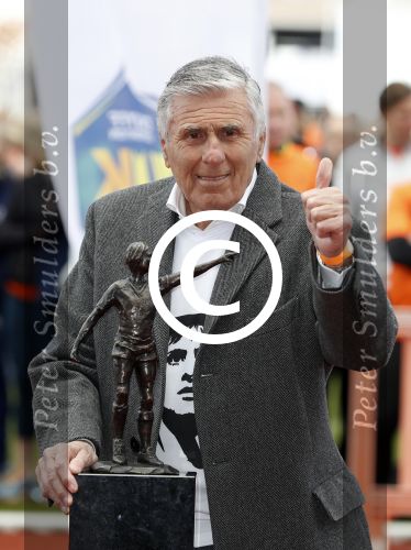 Amsterdam 25 april 2017
Huis Igone de JonghJohan Cruijff run van 14 km vanuit Olympisch stadon naar Arena. Johan Cruijff zou vandaag 70 geworden zijn. oa Estelle Cruijff Johnny Heitinga Sjaak Swart Erben Wennemars deden mee
