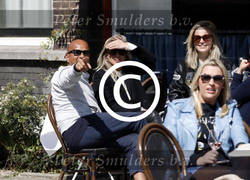 Amsterdam 10 mei 2017
Steve te Pas met vriendinnen op terras