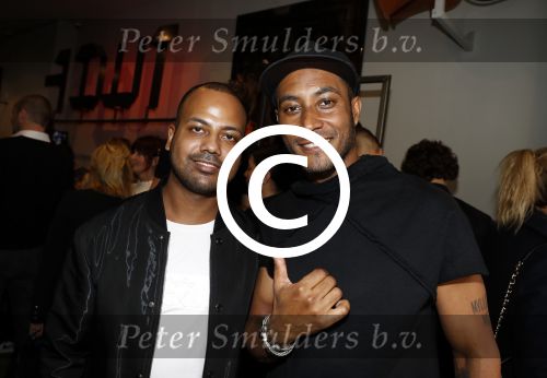 Amsterdam 12 mei 2017
Presentatie kledinglijn Sunnery James bij Four Azzuro op de pc Hooftstraat. Tony Cohen heeft samen met Sunnery collectie gemaakt. Sunnery met Michael Mendoza