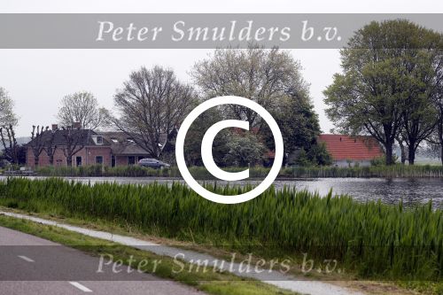 Amsterdam 7 mei 2017
Dit pand / huis hebbenSven Kramer en Naomi v As gekocht. de boerderij ligt aan de amstel
