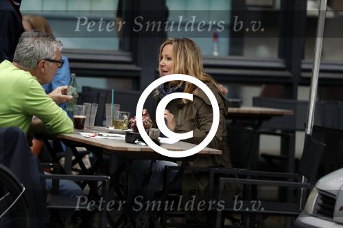 Amsterdam 15 mei 2017
Eric Beekes in amsterdamTatjana met Patrick v Mierlo op terras.