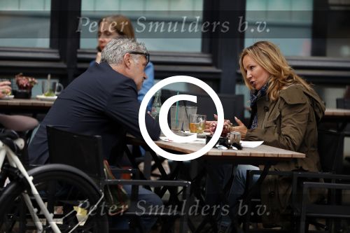 Amsterdam 15 mei 2017
Eric Beekes in amsterdamTatjana met Patrick v Mierlo op terras.