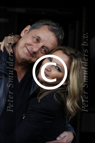 Amsterdam 13 april 2017 
Presentatie boek Dick Maas in de smet studios. Tatjana en Huub Stapel ontvangen het eerste exemplaar.