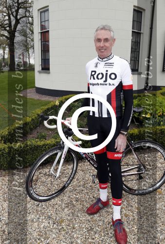 Nijkerk 14 april 2017
Presentatie sterren wielrennersteam  van jeroen Mantel. Theo de Rooij