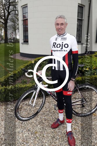 Nijkerk 14 april 2017
Presentatie sterren wielrennersteam  van jeroen Mantel. Theo de Rooij
