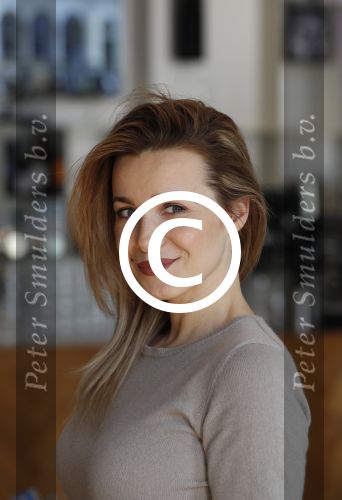 Amsterdam 13 april 2017 
Castpresentatie Huisvrouwen Bestaan Niet in vondel CS in het vondelpark. Victoria Koblenko