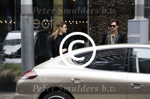 Amsterdam 19 april 2017
Waylon op bezoek bij Joelle Witschge met zijn gouden porsche panamera