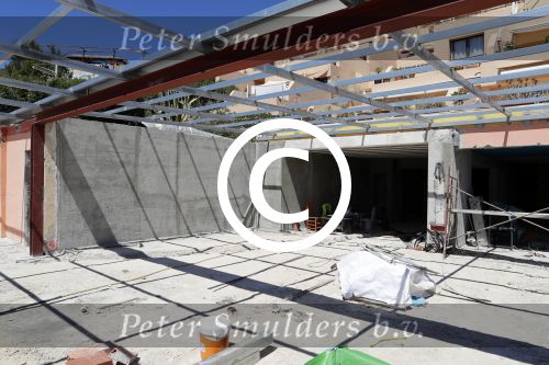 ibiza Cala tarida 1 mei 2017
Wesley Sneijder gaat een club / restaurant openen op het strand van Cala Tarida. Er wordt momenteel verbouwd. Het is hemelsbreed ongeveer 500 meter bij zijn huis / villa vandaan.