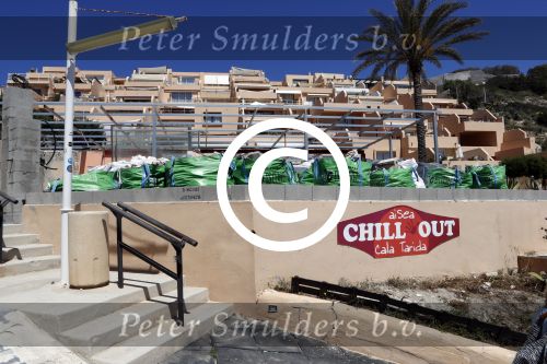 ibiza Cala tarida 1 mei 2017
Wesley Sneijder gaat een club / restaurant openen op het strand van Cala Tarida. Er wordt momenteel verbouwd. Het is hemelsbreed ongeveer 500 meter bij zijn huis / villa vandaan.