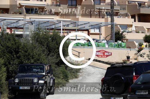 ibiza Cala tarida 1 mei 2017
Wesley Sneijder gaat een club / restaurant openen op het strand van Cala Tarida. Er wordt momenteel verbouwd. Het is hemelsbreed ongeveer 500 meter bij zijn huis / villa vandaan.