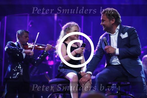 Amsterdam 15 mei 2017
Wesly Bronkhorst 15 jaar artiest in het concertgebouw. Wesly met zijn dochter