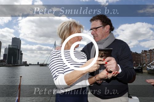 Rotterdam 9 mei 2017
Presentatie cd Joke Bruijs op een boot in Rotterdam. Willem v Hanegem