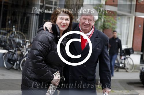 Amsterdam 29 april 2017  
Willibrord Frequin met vriendin op straat in Amsterdam