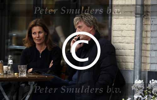 Amsterdam 11 april 2017
Wim Kieft met zijn vriendin op terras.