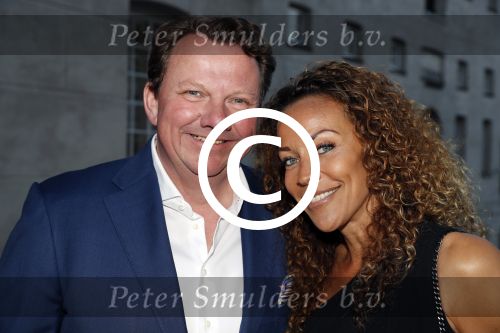 Amsterdam 10 april 2017
Free a girl gala in het scheepvaartmuseum. Yvette Teurlings met een kennis