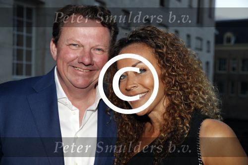 Amsterdam 10 april 2017
Free a girl gala in het scheepvaartmuseum. Yvette Teurlings met een kennis