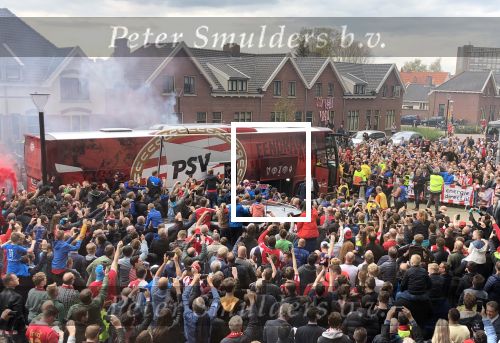 Eindhoven, 15 April 2018
PSV-AJAX, eindstand 3-0 en Landskampioen Seizoen 2017-2018
Aankomst bus AJA aankomst bus PSV
