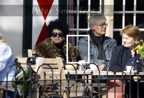 Laren 16 april 2018
Ad Visser met zijn vrouw op terras bij het bonte paard.