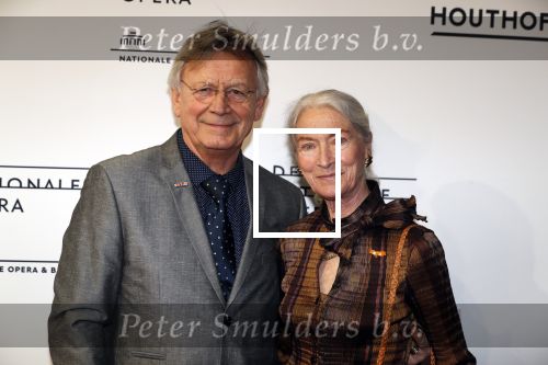 Amsterdam 18 april 2018
 Koning Willem-Alexander en koningin Maxima wonen de premiere bij van Gurre-Lieder in de Nationale Opera & Ballet in de stopera. Han Ebbelaar met partner Alexandra Radius