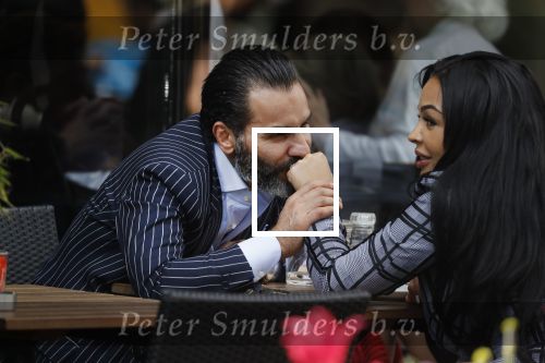 Amsterdam 22 april 2018
Amanda Balk met haar verloofde Stavros en dochter op terras.
