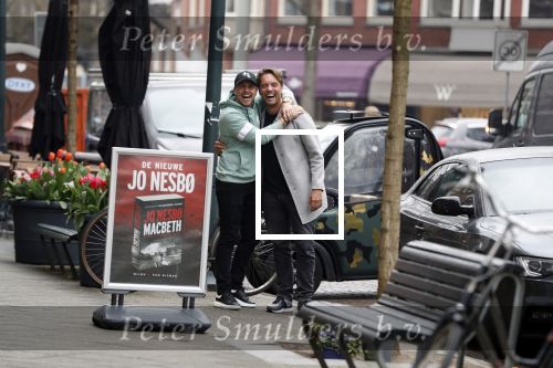 Amsterdam 11 april 2018
Andre Hazes jr met beste vriend Djarno Hofland op de cornelis schuytstraat. Bas Smit