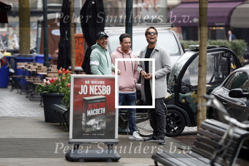 Amsterdam 11 april 2018
Andre Hazes jr met beste vriend Djarno Hofland op de cornelis schuytstraat. Bas Smit