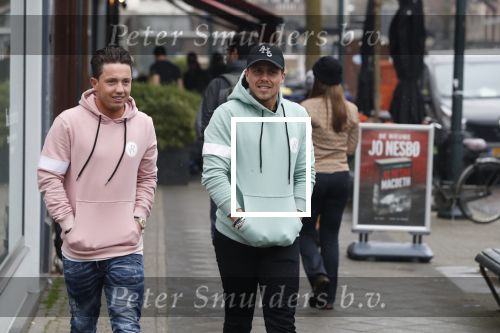 Amsterdam 11 april 2018
Andre Hazes jr met beste vriend Djarno Hofland op de cornelis schuytstraat