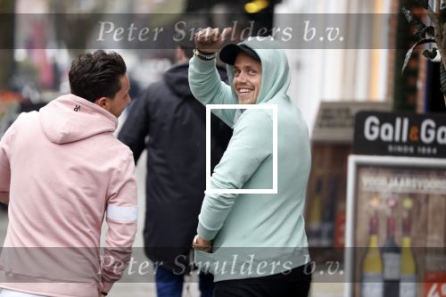 Amsterdam 11 april 2018
Andre Hazes jr met beste vriend Djarno Hofland op de cornelis schuytstraat